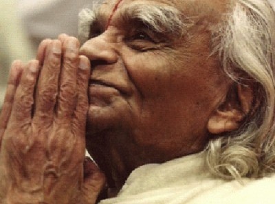 Chciałbym, by moi uczniowie kontynuowali to, czego ja nie zdołałem ukończyć, wywiad z B.K.S. Iyengarem, przeprowadzony przez Irene Niessen